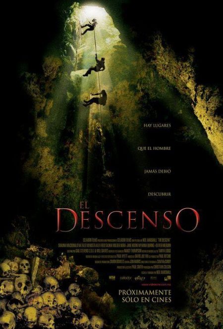🎬 El Descenso (The Descent, 2005) 🕯️🔦